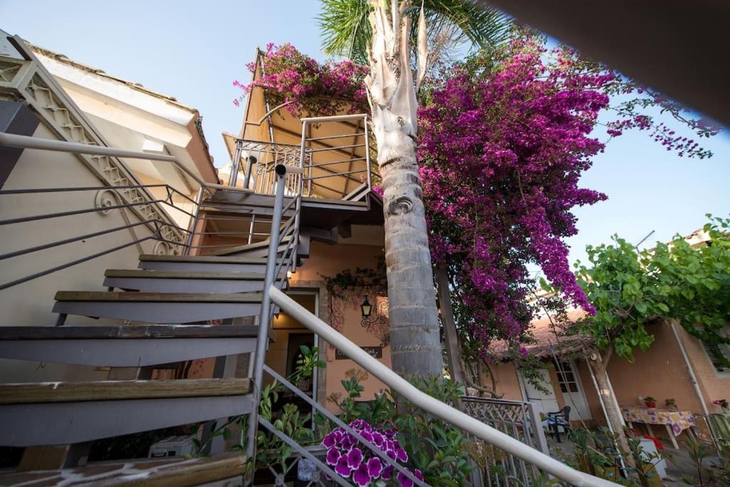 Bougainvillea House 1 Kalamata Luaran gambar